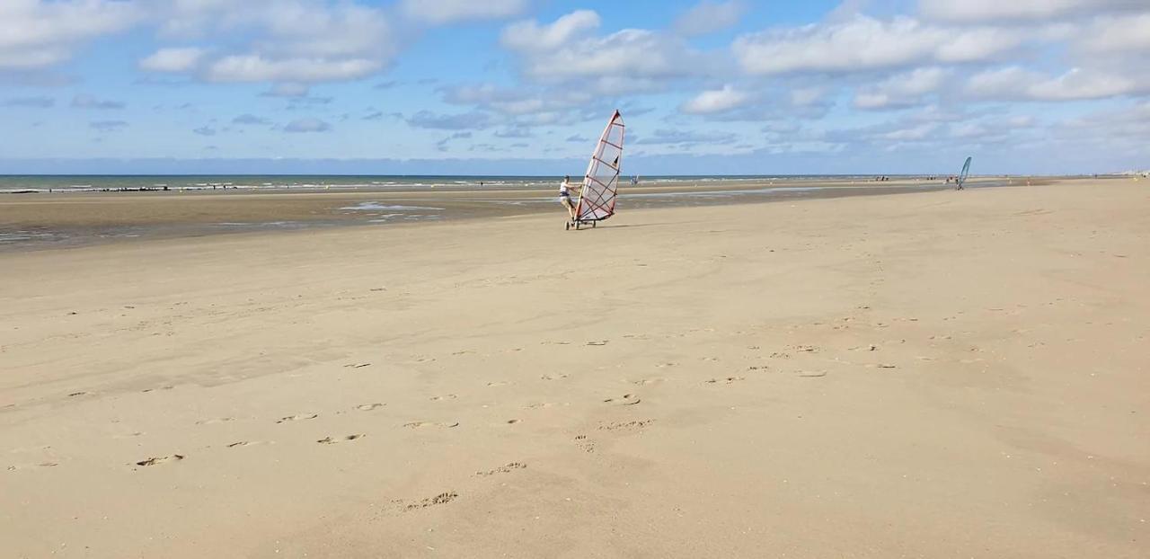 Apt 6 Pers. Duplex Vue Mer Avec Charme De L'Ancien Bray-Dunes Exteriör bild