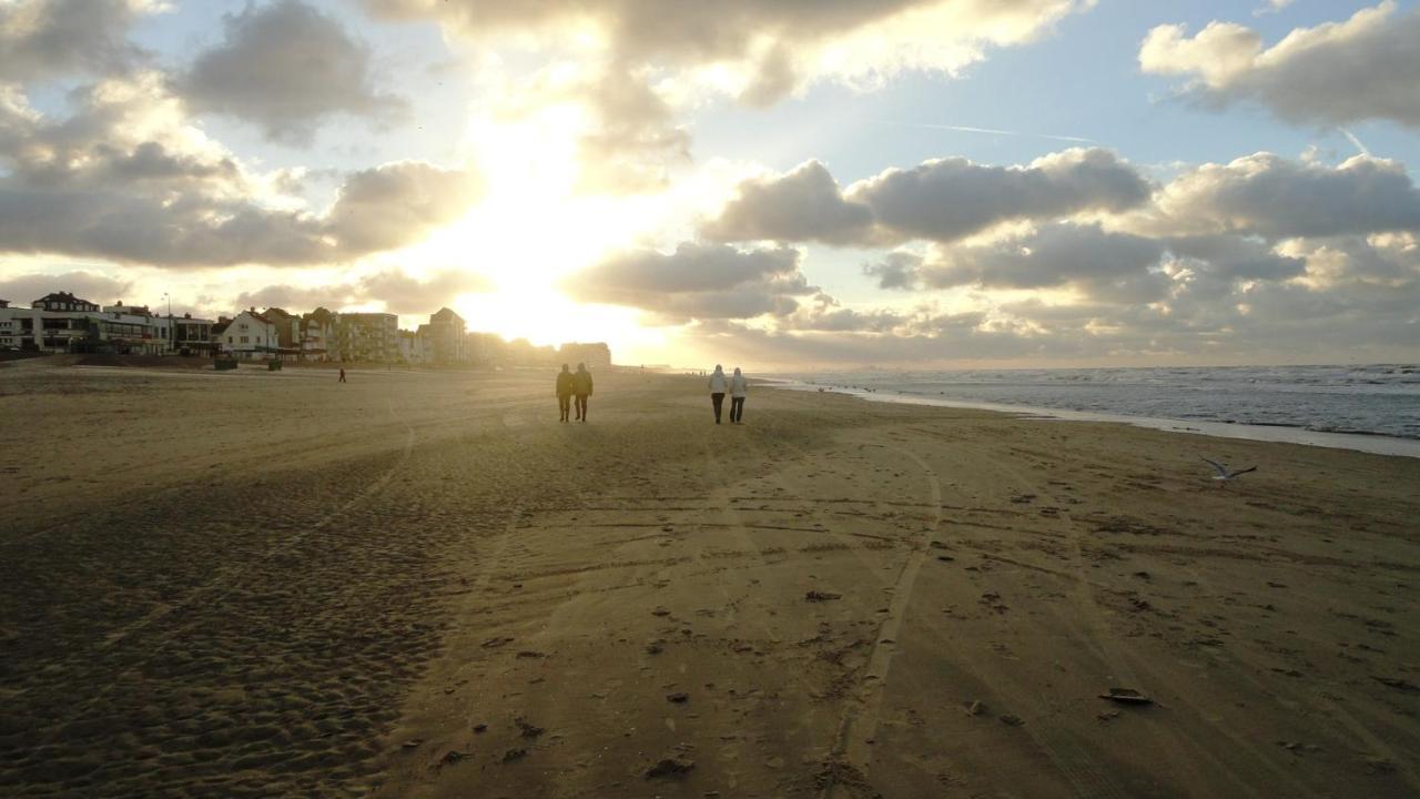 Apt 6 Pers. Duplex Vue Mer Avec Charme De L'Ancien Bray-Dunes Exteriör bild